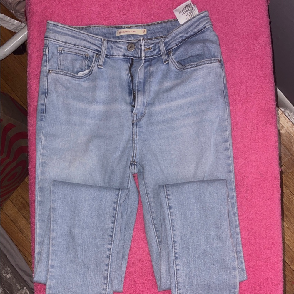 Levi's Women's Light Blue Skinny Jeans